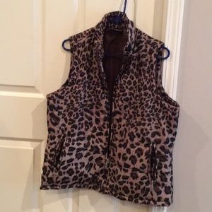 Leopard print puffer vest